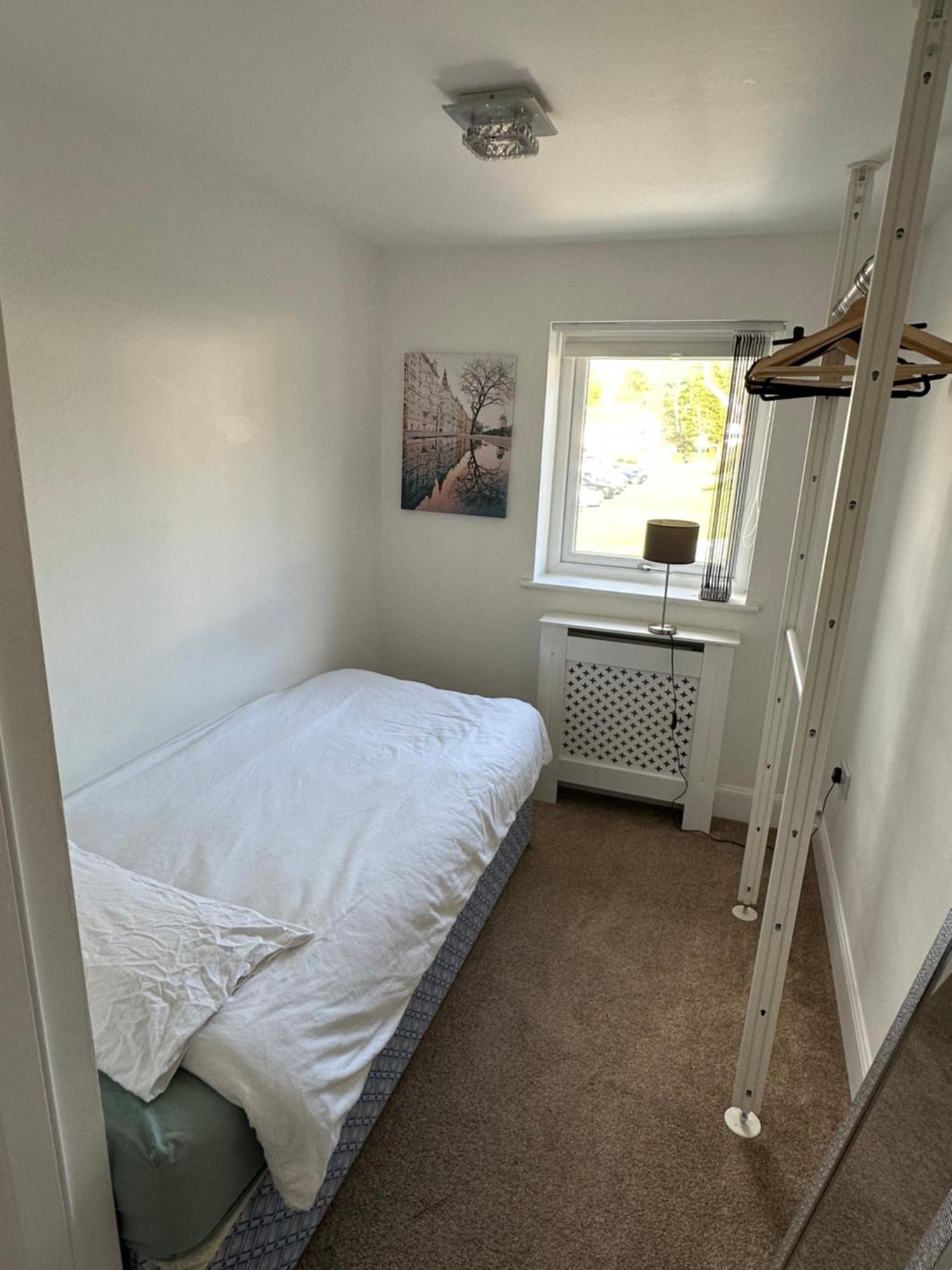 Dreghorn House 4 Bedrooms 3 Toilets 3 Reception Free Parking 233 Mbp Wifi เอดินบะระ ภายนอก รูปภาพ
